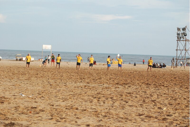 ultimate frisbee on the chennai beach