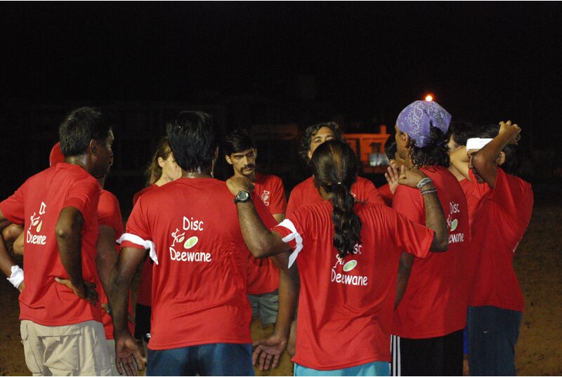 ultimate frisbee on the chennai beach