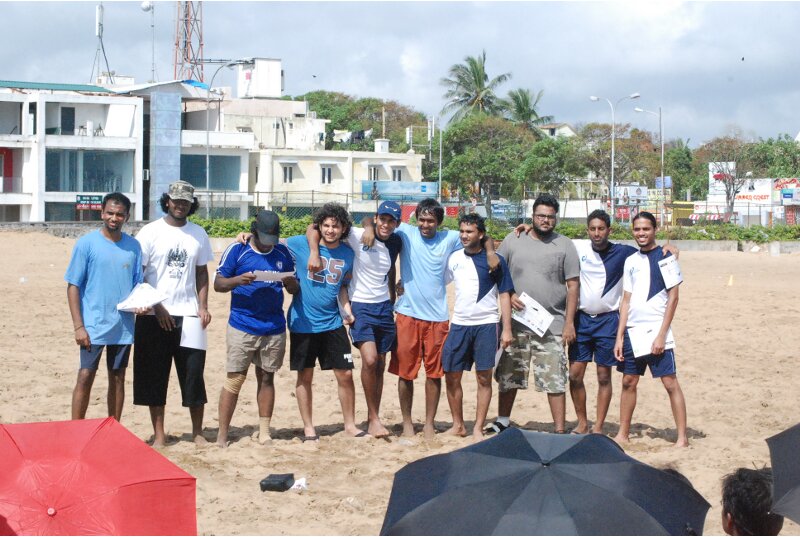 ultimate frisbee on the chennai beach